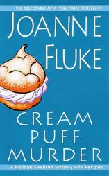 Cream Puff Murder (Hannah Swensen Mysteries) by Joanne Fluke Paperback Book