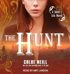 The Hunt (Devil's Isle) by Chloe Neill Paperback Book