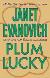 Plum Lucky (A Stephanie Plum Novel) by Janet Evanovich Paperback Book