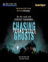Chasing Ghosts, Texas Style: On the Road with Everyday Paranormal by Brad Klinge Paperback Book