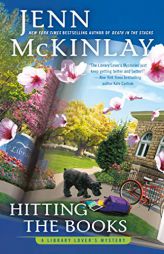 Hitting the Books (A Library Lover's Mystery) by Jenn McKinlay Paperback Book