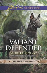 Valiant Defender by Shirlee McCoy Paperback Book