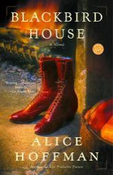 Blackbird House (Ballantine Reader's Circle) by Alice Hoffman Paperback Book